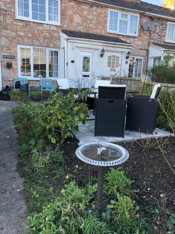 Welsh Country Cottage In Beautiful Village ลันดิดโนจังก์ชัน ภายนอก รูปภาพ